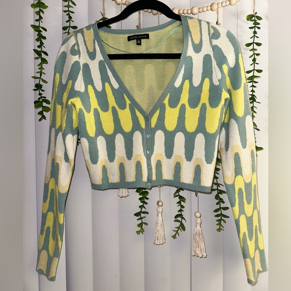 Kendall + Kylie Women’s Multi Cardigan - Picture 3 of 4